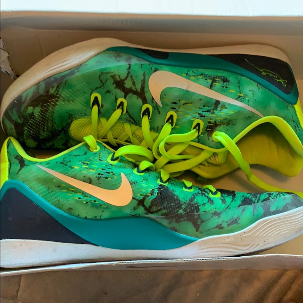 Kobe 9 Easter!